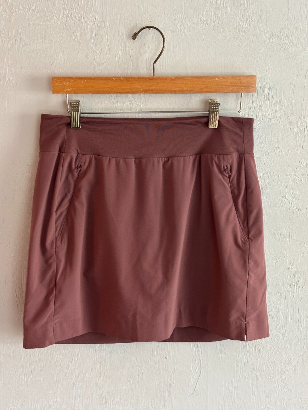 Athleta Soho Skort Skirt Shorts Brown Terracotta Size 6 Pockets Stretch Te